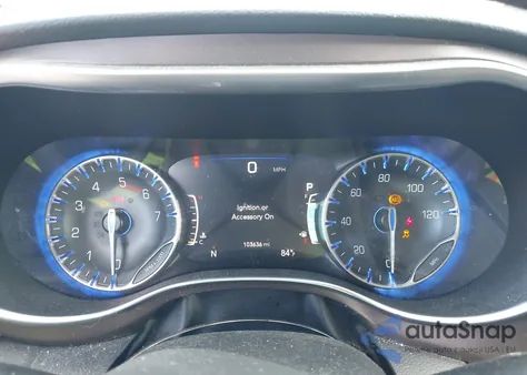 2018 Chrysler Pacifica Touring L Plus z USA, uszkodzony, nr VIN 2C4RC1EG6JR353750